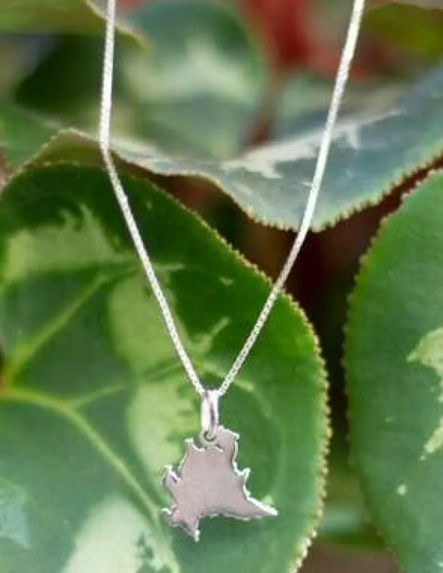 collana_ciondolo_lombardi_3.webp Crisafi Gioielli Collana Ciondolo Lombardia> Collane